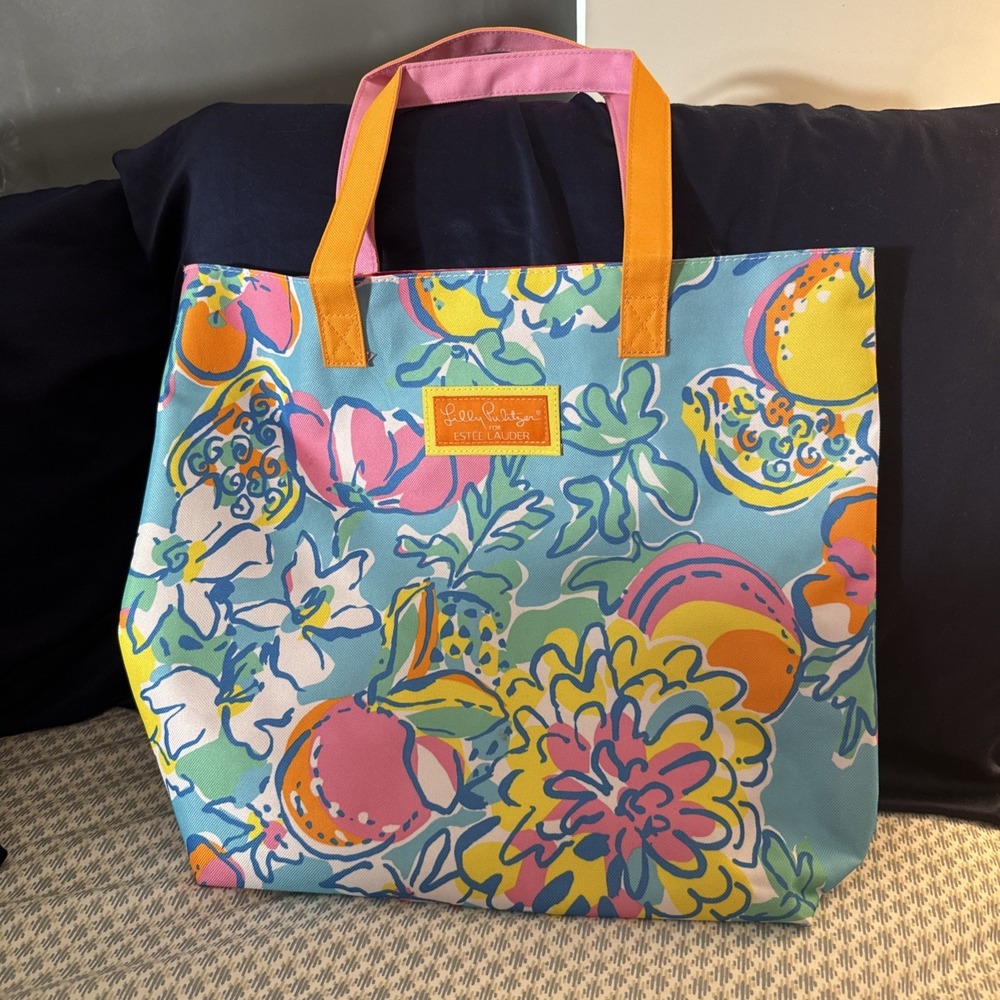 Lilly Pulitzer for Estēe Lauder Large Floral Bag Collab Vibrant Colors Beach Bag